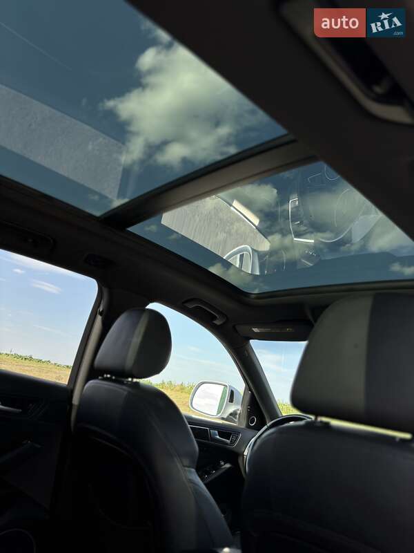 Внедорожник / Кроссовер Audi Q5 2014 в Одессе