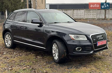 Позашляховик / Кросовер Audi Q5 2013 в 