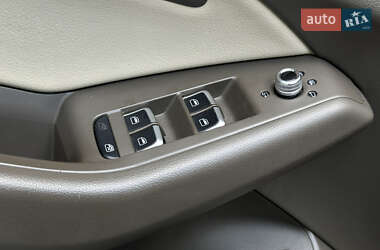 Внедорожник / Кроссовер Audi Q5 2013 в 