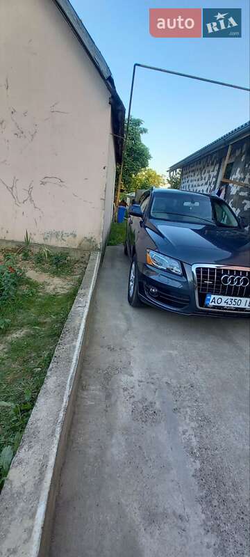 Внедорожник / Кроссовер Audi Q5 2010 в Виноградове