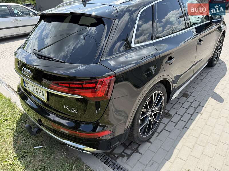 Внедорожник / Кроссовер Audi Q5 2020 в Тернополе