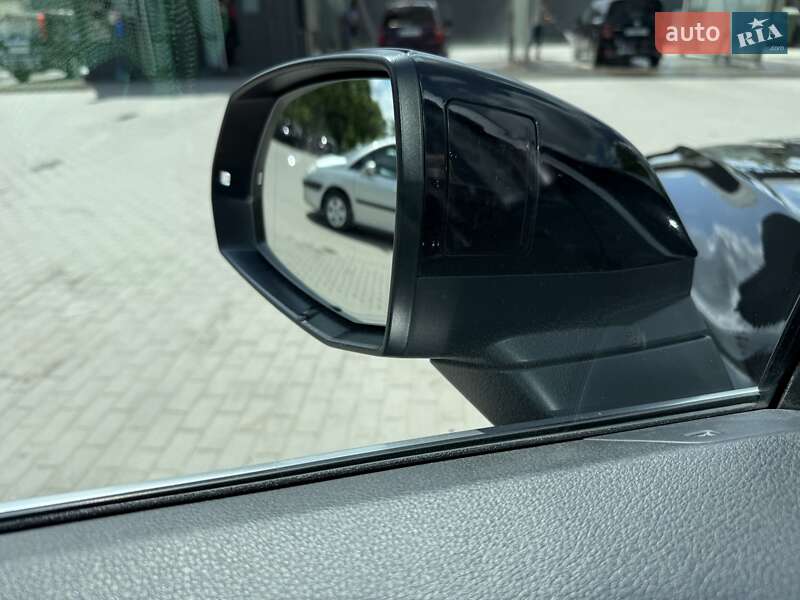 Внедорожник / Кроссовер Audi Q5 2020 в Тернополе