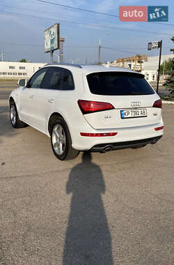 Внедорожник / Кроссовер Audi Q5 2016 в 