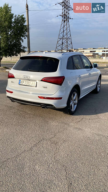 Позашляховик / Кросовер Audi Q5 2016 в Запоріжжі