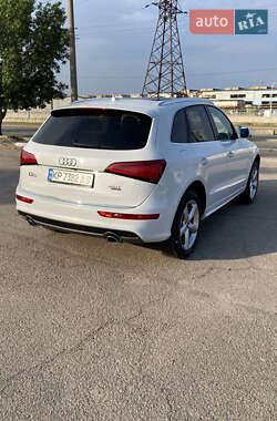 Внедорожник / Кроссовер Audi Q5 2016 в 