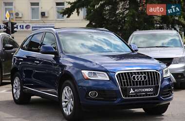 Внедорожник / Кроссовер Audi Q5 2015 в 