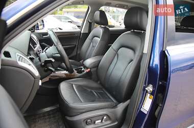 Внедорожник / Кроссовер Audi Q5 2015 в 