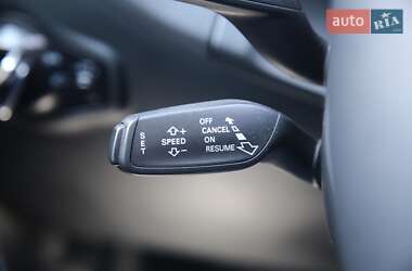 Внедорожник / Кроссовер Audi Q5 2015 в 