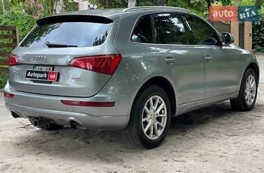 Внедорожник / Кроссовер Audi Q5 2011 в 