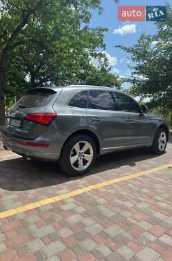 Внедорожник / Кроссовер Audi Q5 2013 в 