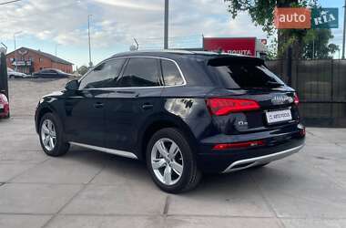 Внедорожник / Кроссовер Audi Q5 2019 в 