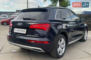 Внедорожник / Кроссовер Audi Q5 2019 в 