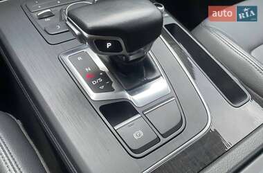 Внедорожник / Кроссовер Audi Q5 2019 в 