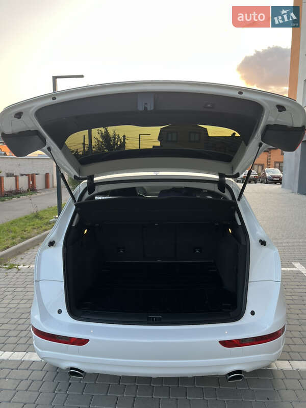 Позашляховик / Кросовер Audi Q5 2015 в Вінниці