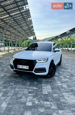 Внедорожник / Кроссовер Audi Q5 2019 в 
