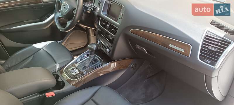 Внедорожник / Кроссовер Audi Q5 2013 в Желтых Водах