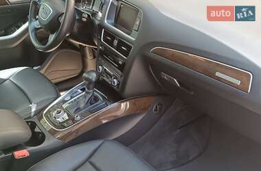 Позашляховик / Кросовер Audi Q5 2013 в 