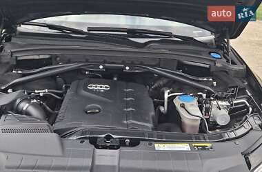 Внедорожник / Кроссовер Audi Q5 2016 в 