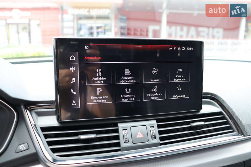 Внедорожник / Кроссовер Audi Q5 2021 в Львове