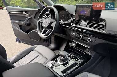 Внедорожник / Кроссовер Audi Q5 2023 в 