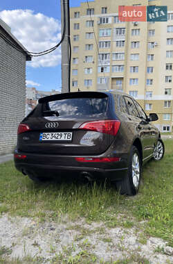 Внедорожник / Кроссовер Audi Q5 2010 в 