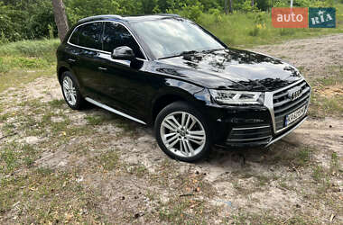 Позашляховик / Кросовер Audi Q5 2017 в Києві