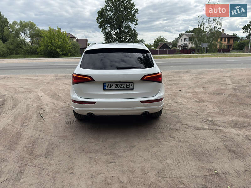 Внедорожник / Кроссовер Audi Q5 2015 в Житомире