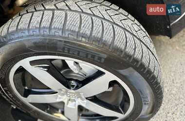 Внедорожник / Кроссовер Audi Q5 2011 в 