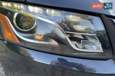 Внедорожник / Кроссовер Audi Q5 2011 в 