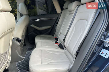 Внедорожник / Кроссовер Audi Q5 2011 в 