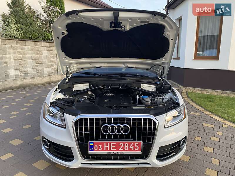 Внедорожник / Кроссовер Audi Q5 2014 в Ровно