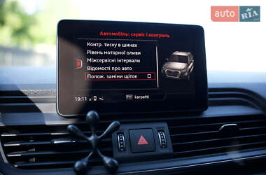 Внедорожник / Кроссовер Audi Q5 2017 в 