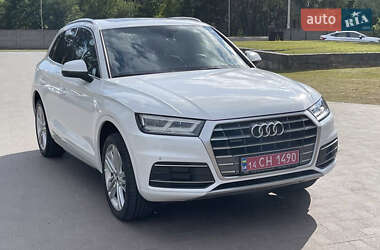 Внедорожник / Кроссовер Audi Q5 2019 в 