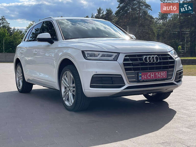 Внедорожник / Кроссовер Audi Q5 2019 в Львове