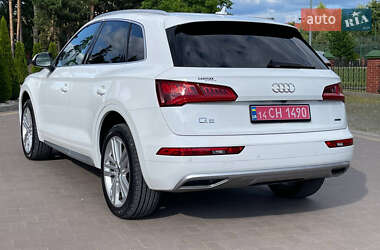 Внедорожник / Кроссовер Audi Q5 2019 в 