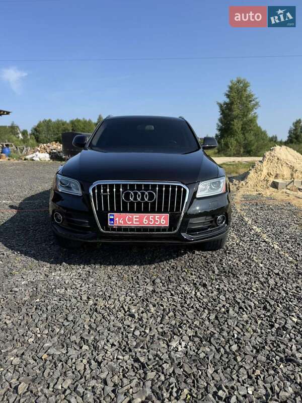 Внедорожник / Кроссовер Audi Q5 2015 в 