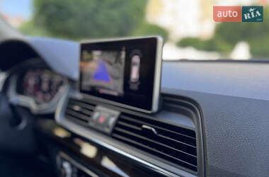 Внедорожник / Кроссовер Audi Q5 2018 в 