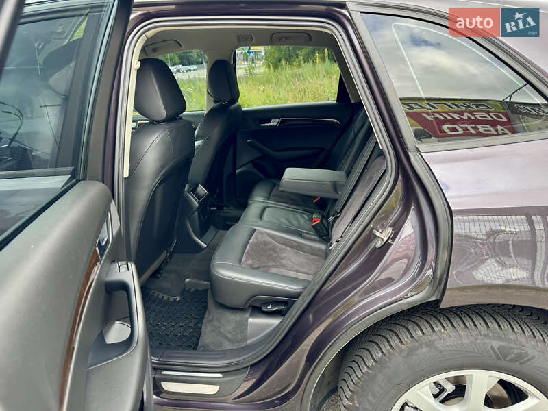 Внедорожник / Кроссовер Audi Q5 2012 в Киеве