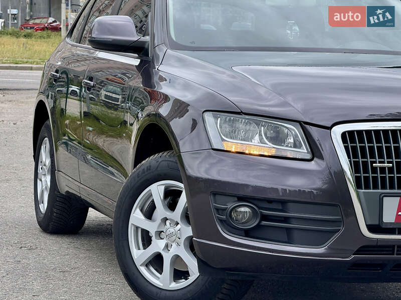 Внедорожник / Кроссовер Audi Q5 2012 в Киеве