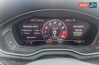 Внедорожник / Кроссовер Audi Q5 2018 в 