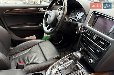 Внедорожник / Кроссовер Audi Q5 2015 в 