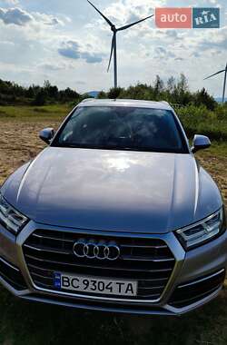 Внедорожник / Кроссовер Audi Q5 2017 в 