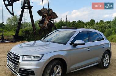 Внедорожник / Кроссовер Audi Q5 2017 в Львове