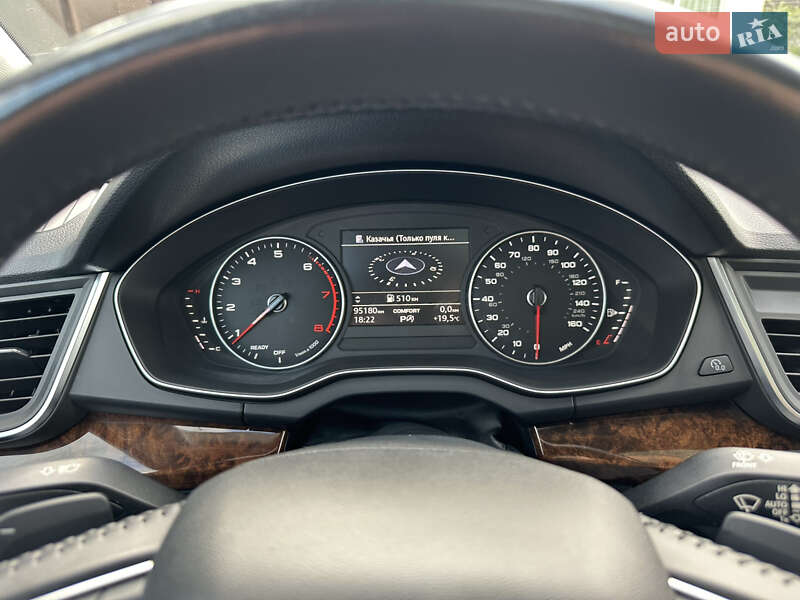 Внедорожник / Кроссовер Audi Q5 2017 в Киеве