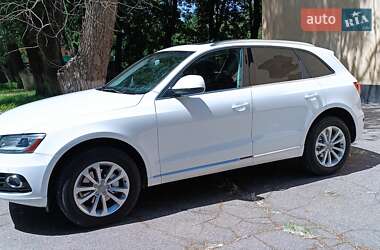 Позашляховик / Кросовер Audi Q5 2013 в 