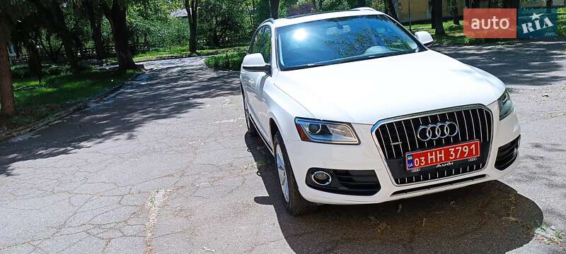 Внедорожник / Кроссовер Audi Q5 2013 в Желтых Водах