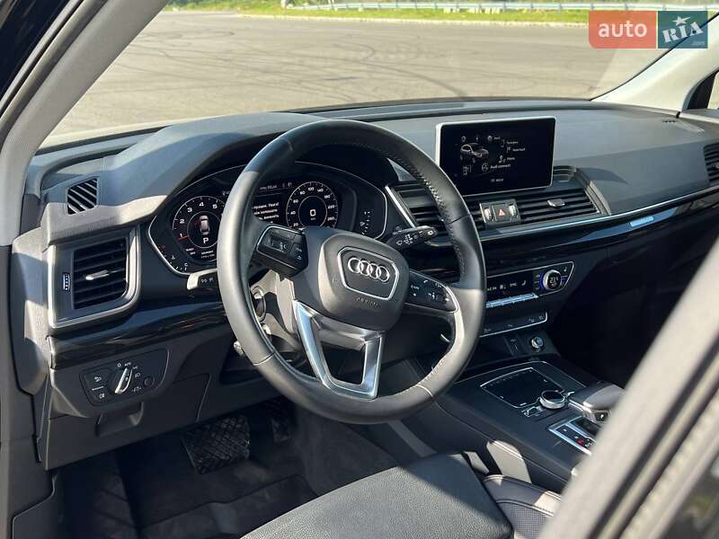 Внедорожник / Кроссовер Audi Q5 2018 в Львове