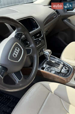 Внедорожник / Кроссовер Audi Q5 2014 в 