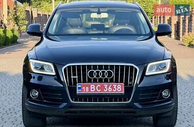 Внедорожник / Кроссовер Audi Q5 2016 в 