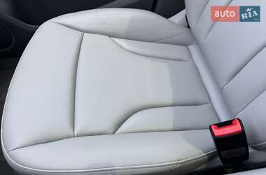 Внедорожник / Кроссовер Audi Q5 2016 в 